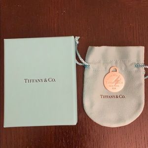 Return to Tiffany charm with diamonds